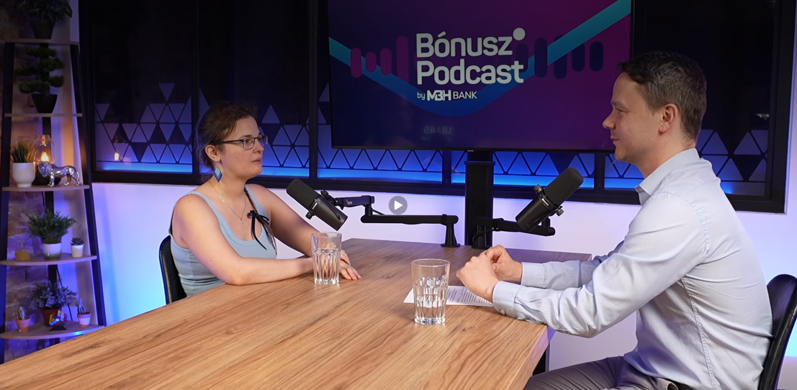 Hanna matekozik, a jegybank lazít – Az alapkamattól a kamatos kamatig | Bónusz Podcast