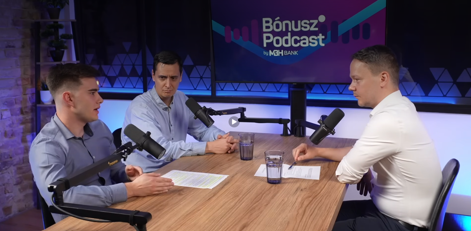 Energiavészhelyzet, költségvetési szigor és egy befektetési sztori Angliából | Bónusz Podcast