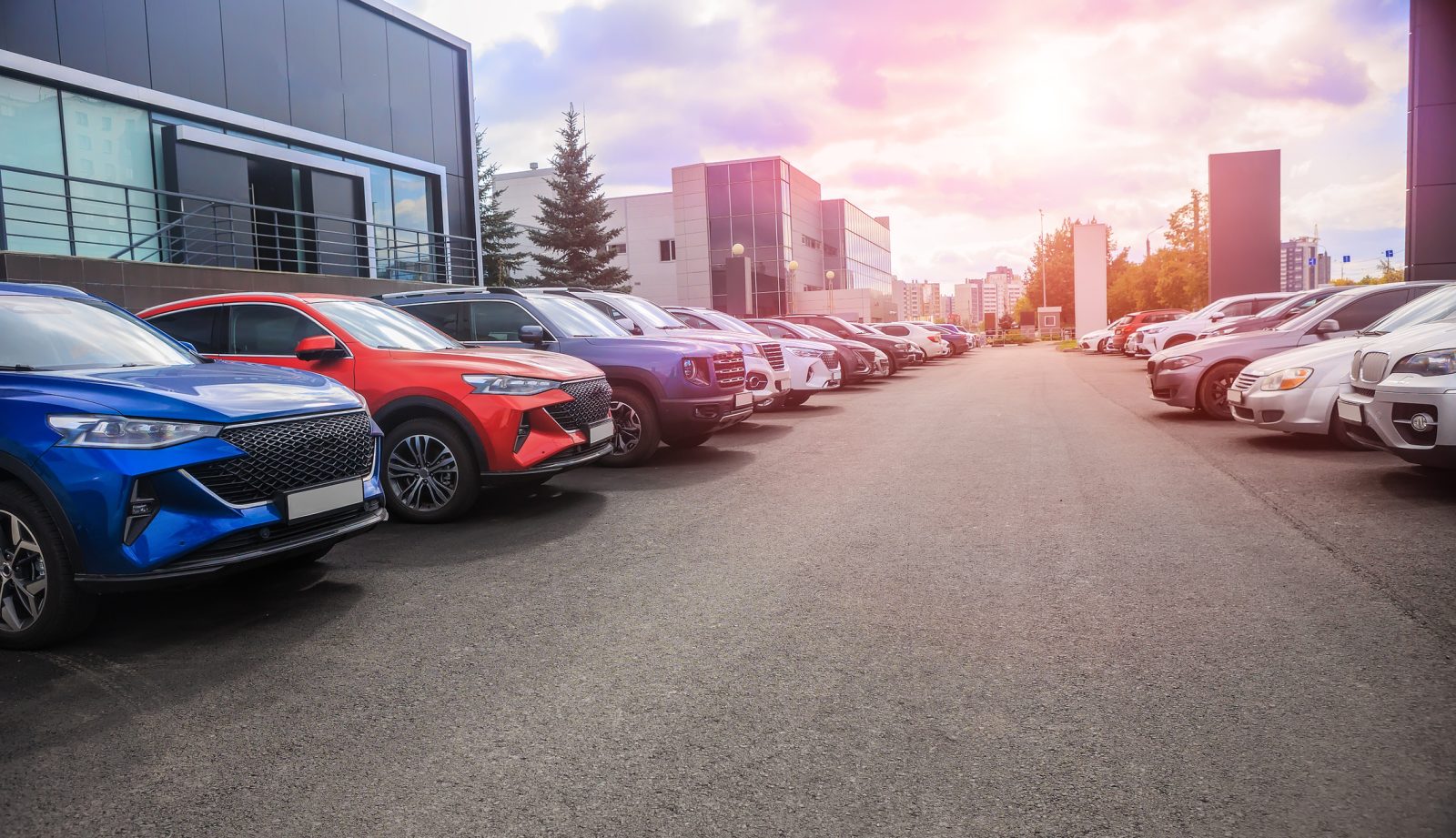 Gyenge félév után felülvizsgálat alatt az AutoWallis: nyomás alatt a növekedési sztori